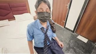 Gadis Desi Dan Murid Sekolah Beraksi Ganas Di Oyo Dengan Suara Hindi Yang Menggairahkan