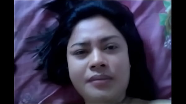 Mami Seksi Indonesia Digoyang Teman Suami Roni