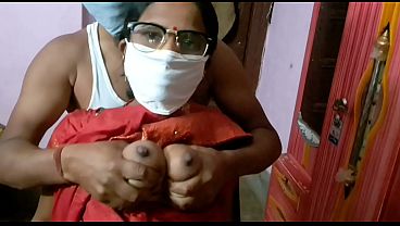 Tante India Desi Cantik Digencet Kontol Besar Ganas