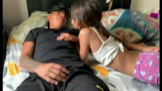 Kakak Tiri Gatal Nekat Ngentot Adik Tiri Saat Ortu Keluar Rumah – Cerita Lengkap …