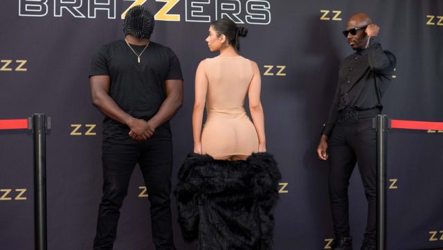 Brazzers – Menggila Di Lubang Pantat Violet