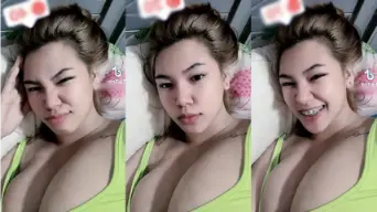 Tiktoker Cantik Pamer Belahan Dada Montok Dan Menggoda