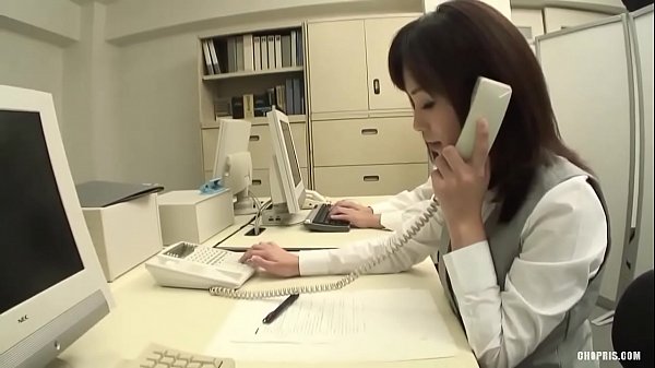 Mengisap Kontol Di Kantor Jadi Cara Seru Buat Habisin Waktu