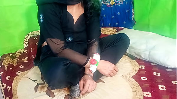 Bhabhi Muslim Seksi Bergaya Desi Dihardcore Anal Kasar Sama Kontol Devar India, Doggystyle Anal Fuck Brutal