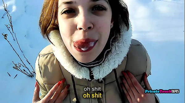 Blowjob Panas Di Luar Rumah Oleh Adik Tiri Rusia Jadi Favoritku