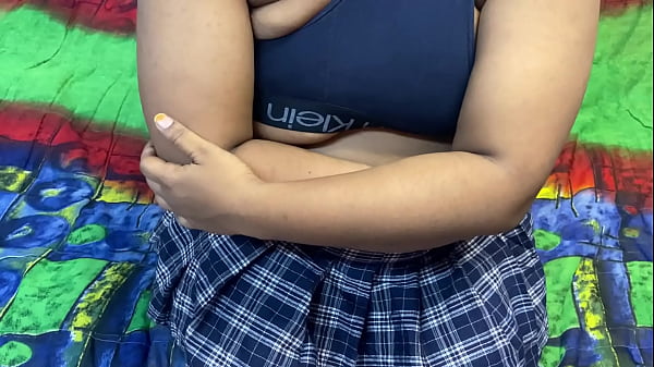 Ayah Tiri Manfaatkan Gadis Tiri Yang Pasif, Video Mms India Jadi Viral