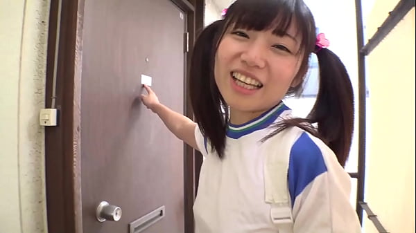 Ayah Dan Kakak Mempermainkanku, Manja Pipih Mami-chan