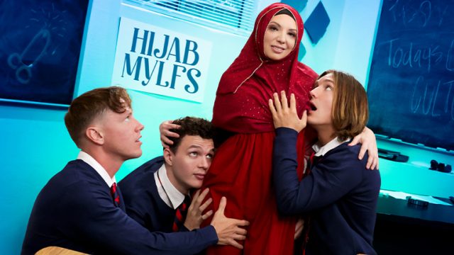 Mylfs Berjilbab – Butuh Wanita Sejati Untuk Memuaskan Tiga Kontol Sekaligus