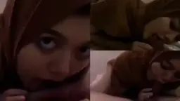 Sepongan Remaja Hijab Cantik, Bibir Merekah Menggoda, Badan Padat Berisi Bikin Pengen Gigit.