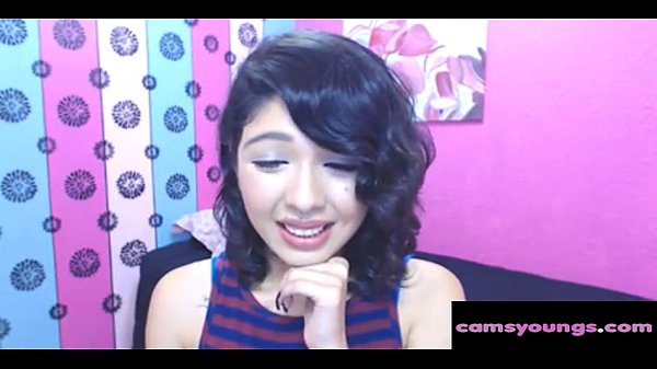 Tonton Langsung Cewek Asia Imut Lagi Colmek Di Webcam Gratis, Bikin Makin Horny.