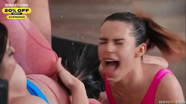 Brazzers Klub Muncrat: Keira Croft Dan Chanel Camryn Basahin Kamu!