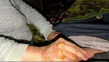 زوجتي الإماراتية تختبر أول مرة شرجي مثيرة في فيديو حميمي