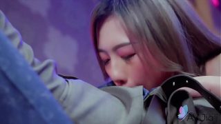 Gadis Panas Tiongkok Lin Siyu Sedang Menghisap Kontol Dan Ditusuk Dengan Kasar.