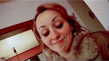 Krystal – Nona Arab Seksi Digoda Dan Ditiduri Keras Di Sofa Oleh Terry