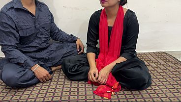 Desi Istri Digojlok Bareng Baba, Suara Hindi Bikin Makin Basah