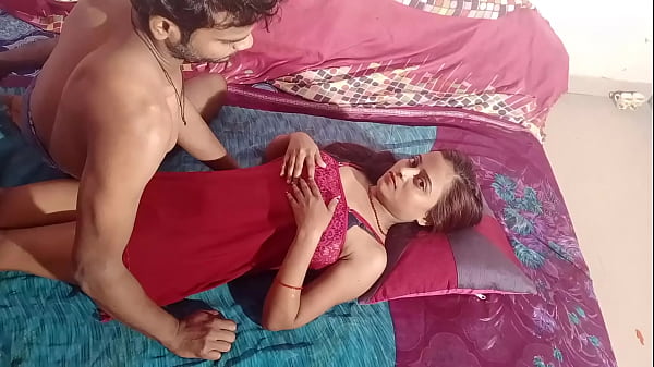 Istri Rumah Tangga India Terpanas Dengan Payudara Besar Beraksi Mesra Dengan Suami – Audio Desi Hindi Lengkap