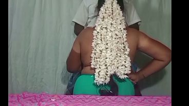 Desi Tamil Istri Rumah Panas Digebukin