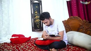 Ibu Tiri Montok Besar Ngentot Keras Sama Anak Tiri Pas Sepi Di Rumah Full Film (audio Hindi)