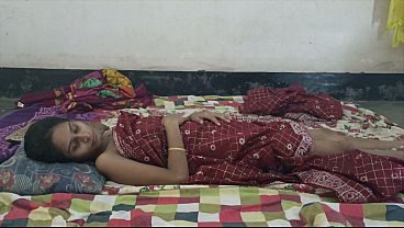 Desi Bhabhi Digebrek Tetangga Sampe Meringis Keenakan