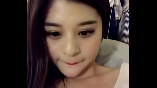 Cewek China Colmek Di Depan Kamera, Crot Sampe Basah Semua