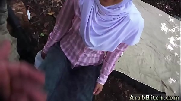 Gadis Sekolah Arab Ngentot Cewek China Di Rumah Kontrakan, Pulang Pergi Ngewe Panas.
