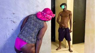 Pertarungan Ngentot Seru Antara Gadis Ebony Seksi Dan Kakak Tirinya
