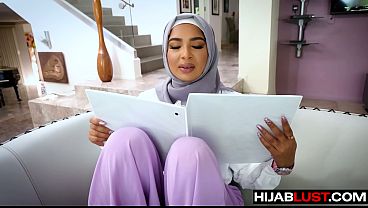 Hijab Babe Babi Belajar Nyedot Kontol Biar Makin Betah – Hijablust