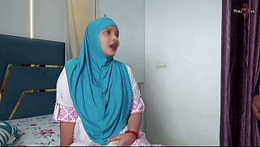 Tukang Ojek Blinkit Cukur Bulu Belek Bini Tetangga Berjilbab Trus Digenjot Sampe Meringis.