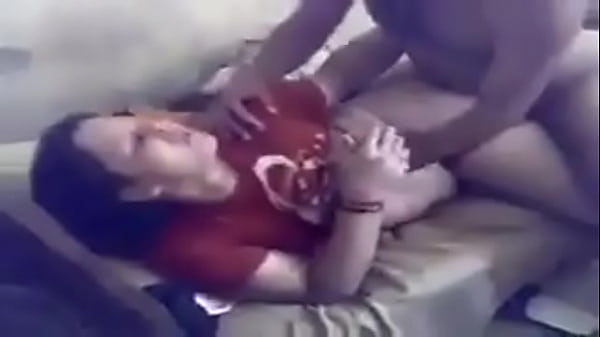Desi Pasangan Lagi Ngewe Panas-panas Di Kamar