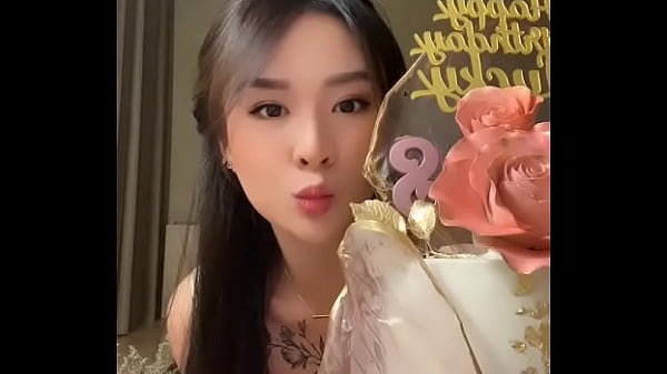 Tiktok Cewek China Puting Nyempil