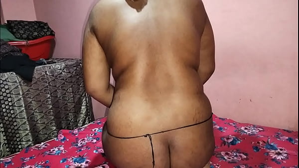 Pembantu Perawan Asli Dibersihin Kontol Majikan Pertama Kali Pake Suara Hindi Yang Bikin Ngilu