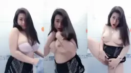 Vcs Tante Sange Di Kamar Mandi, Basah Kuyup Sambil Nahan Erangan.