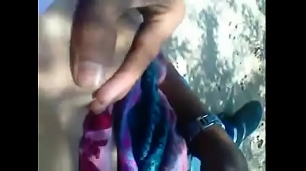 Desi Montok Diremas-remas