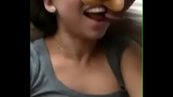 Cewek India Lagi Ngeblowjob, Bibir Basah Nempel Di Kontol