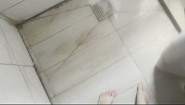 Aku Nemuin Dildo Di Ibu Tiri Arabku, Terus Kukasih Dia Cobain Kontol Asli.
