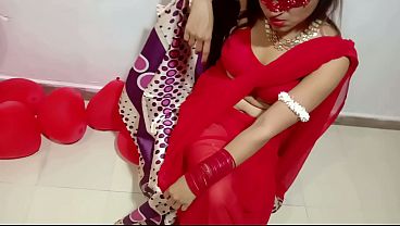 Ibu Baru Nikah Pake Sari Merah, Rayain Valentine Sama Suami Desi, Crot Di Dalem – Bokep Hindi Full Hot.