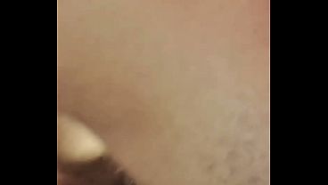 سعودي متحمس يشوف مرته تتناك قدامه وهو بيتفرج على سكس عربي نار، دياثة سعودية بتجنن