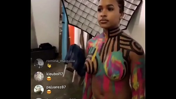 Live Instagram, Pentil Nyempil Bikin Greget